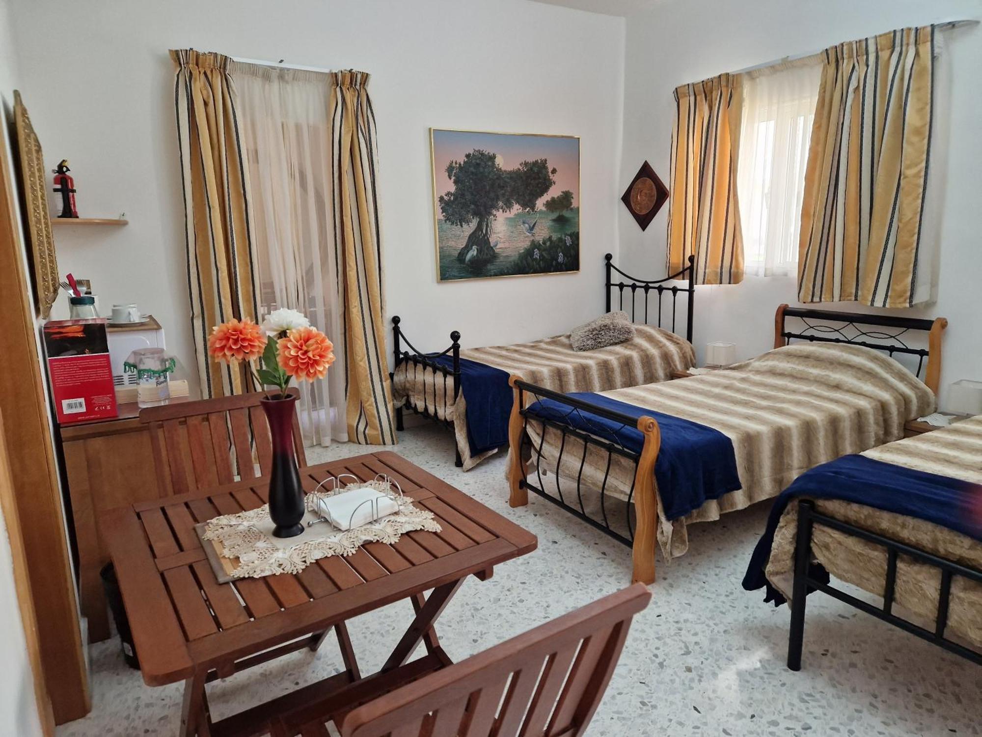 Saracini'S Homestay 阿塔德 外观 照片