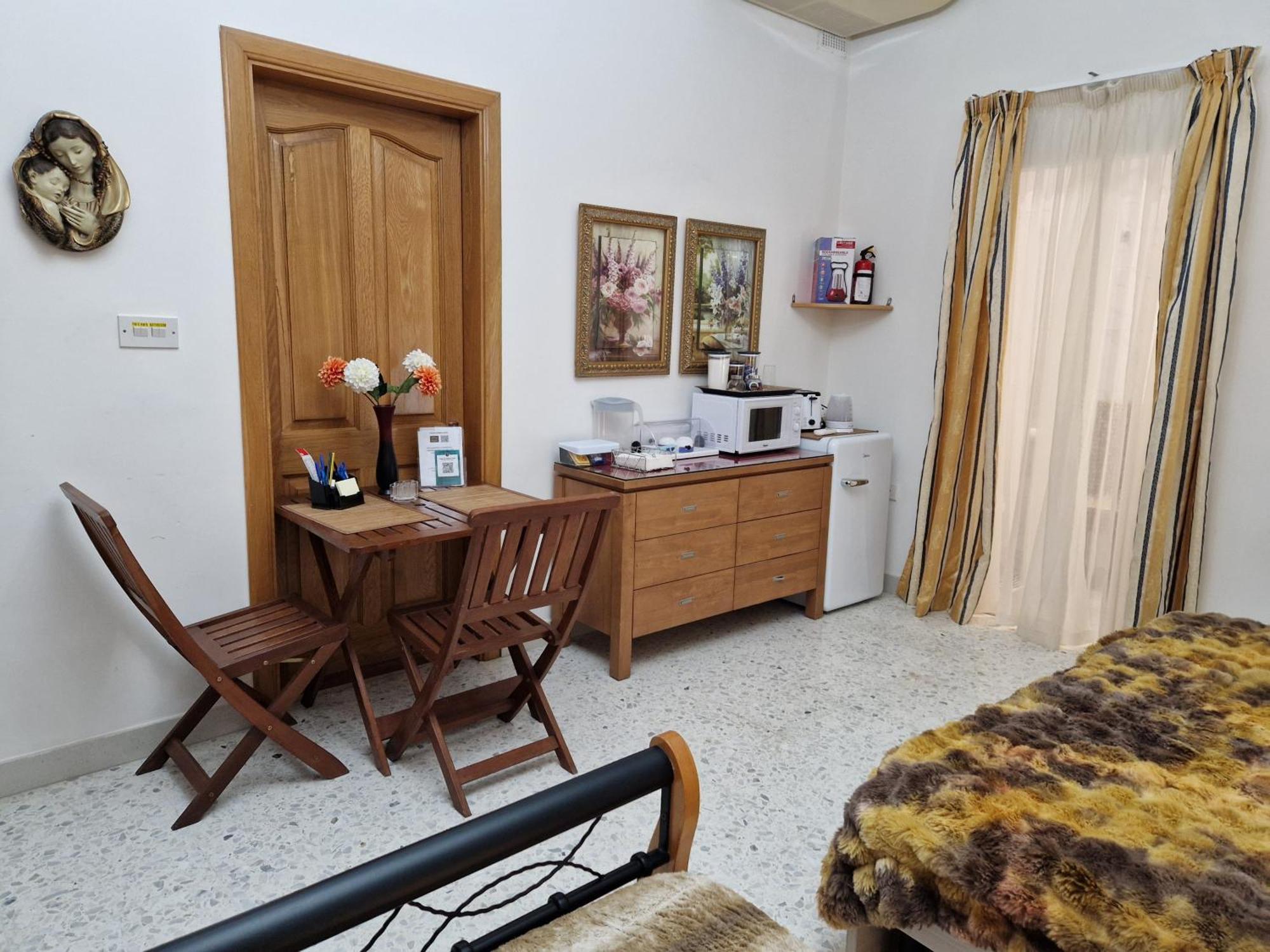 Saracini'S Homestay 阿塔德 外观 照片